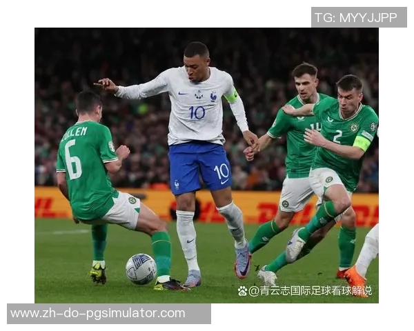 英国足球明星的一天:训练场上的汗水与赛场上的荣耀 英国足球明星的一天:训练场上的汗水与赛场上的荣耀